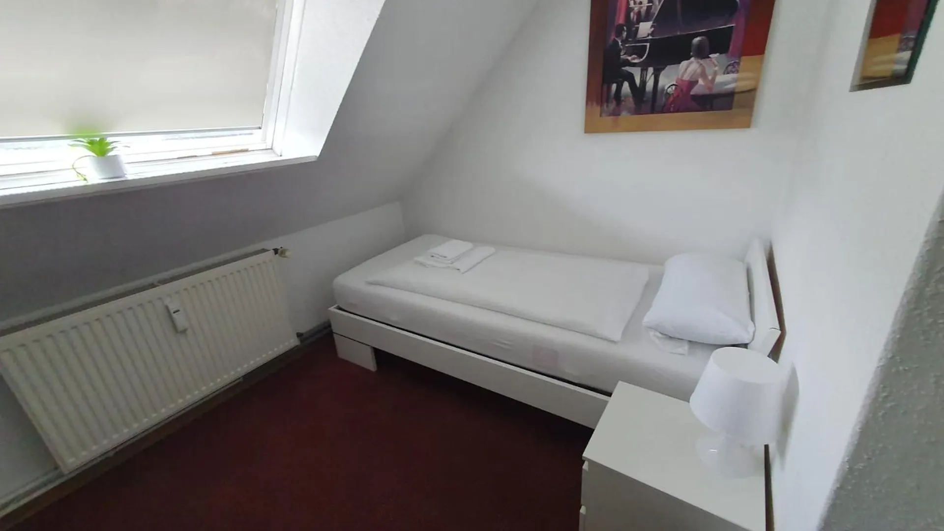 4 Hildesheimer Str.357,2.Og, 3 X Sz Hanôver